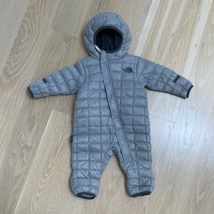 The North Face Infant ThermoBall Eco Bunting One Piece Suit